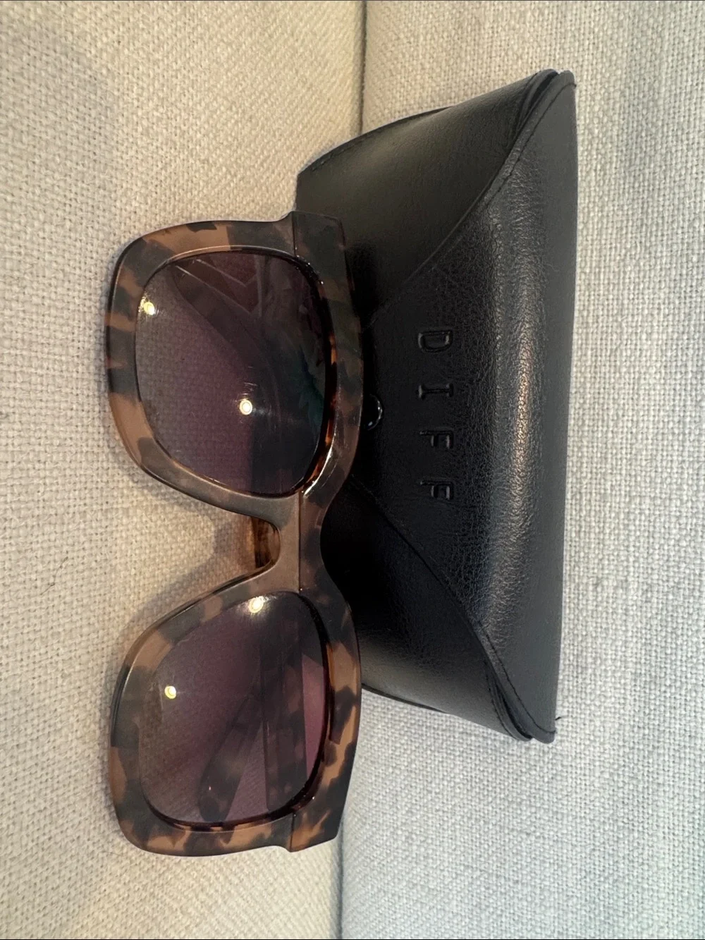 DIFF Tortoiseshell Square Sunglasses - Brown